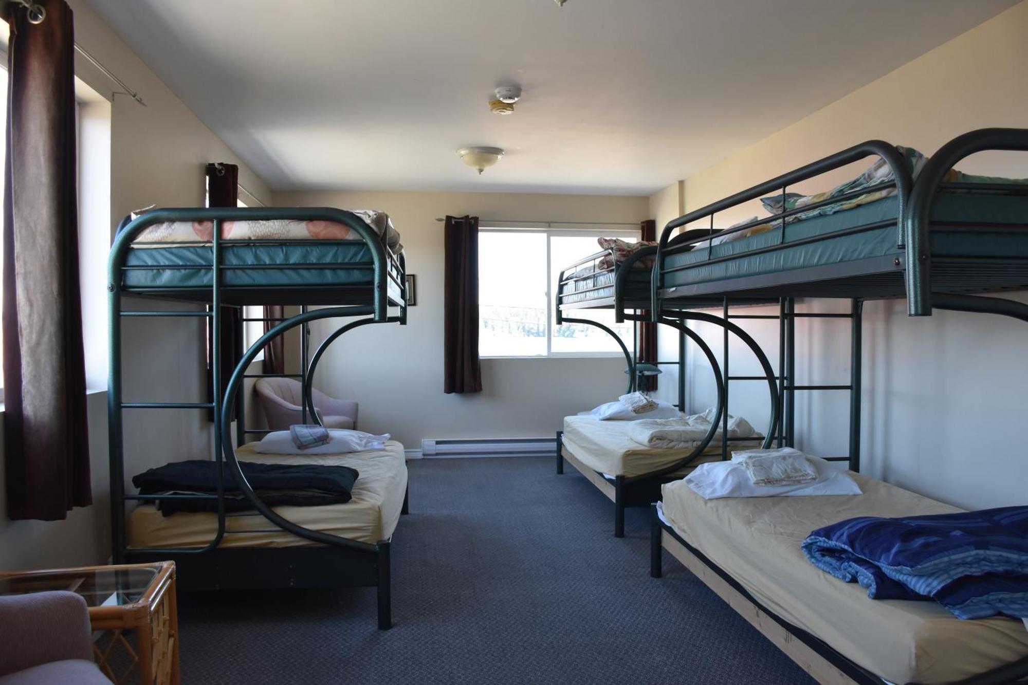 Hostel North Coast Trail Backpackers Ltd Port Hardy Zewnętrze zdjęcie