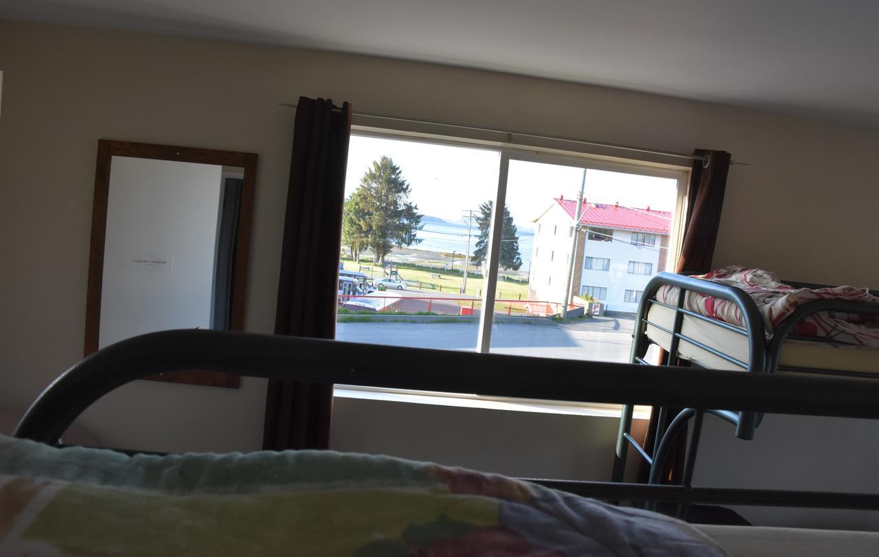 Hostel North Coast Trail Backpackers Ltd Port Hardy Zewnętrze zdjęcie