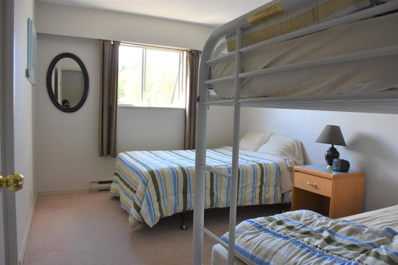 Hostel North Coast Trail Backpackers Ltd Port Hardy Zewnętrze zdjęcie